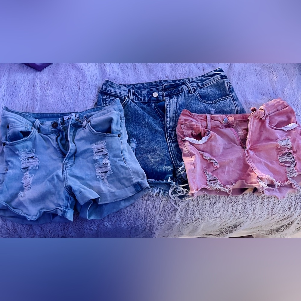 Trendy Distressed Denim Shorts Trio
